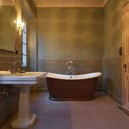 Villa Luxueuse A + Piscine